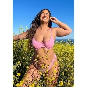 🛍️ NWT Savage X Fenty Balconette Bra